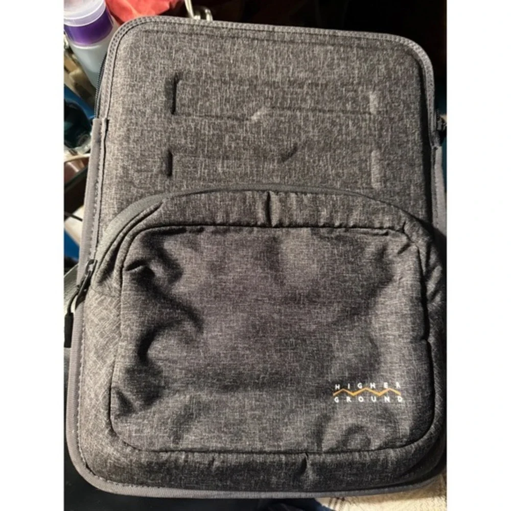 Higher Ground Capsule Plus Laptop Sleeve Case 11-14 inch Gray‎ Nylon Chromebook